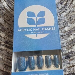 Red Aspen Blue Glitter Press-On Nails
